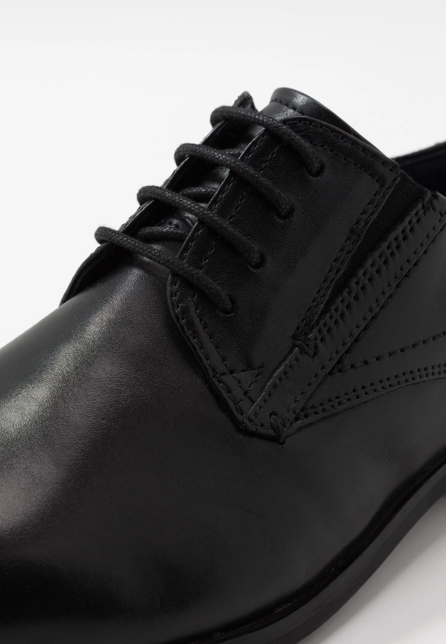 Bugatti Savio Evo - Veterschoenen - Black 8 Bugatti Savio Evo - Veterschoenen - Black - Afbeelding 6